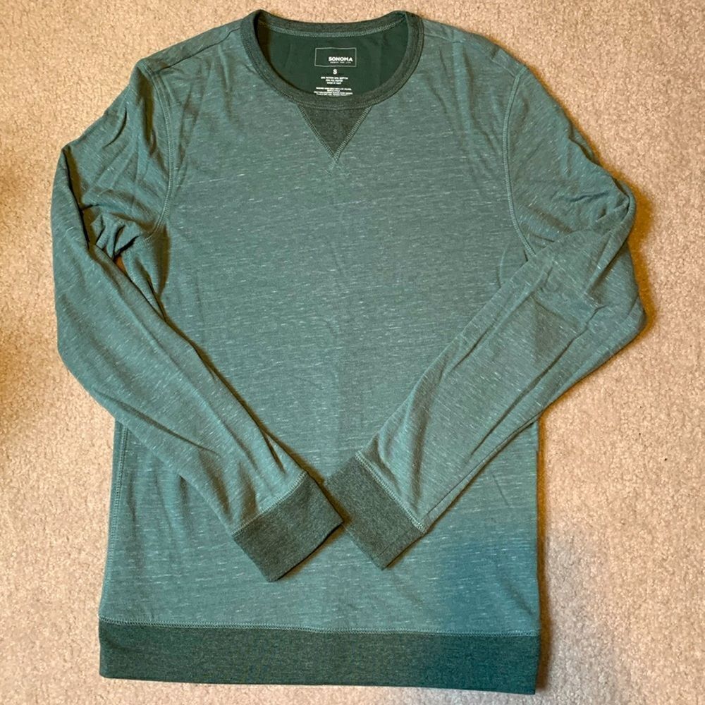 Sonoma size small men's green top